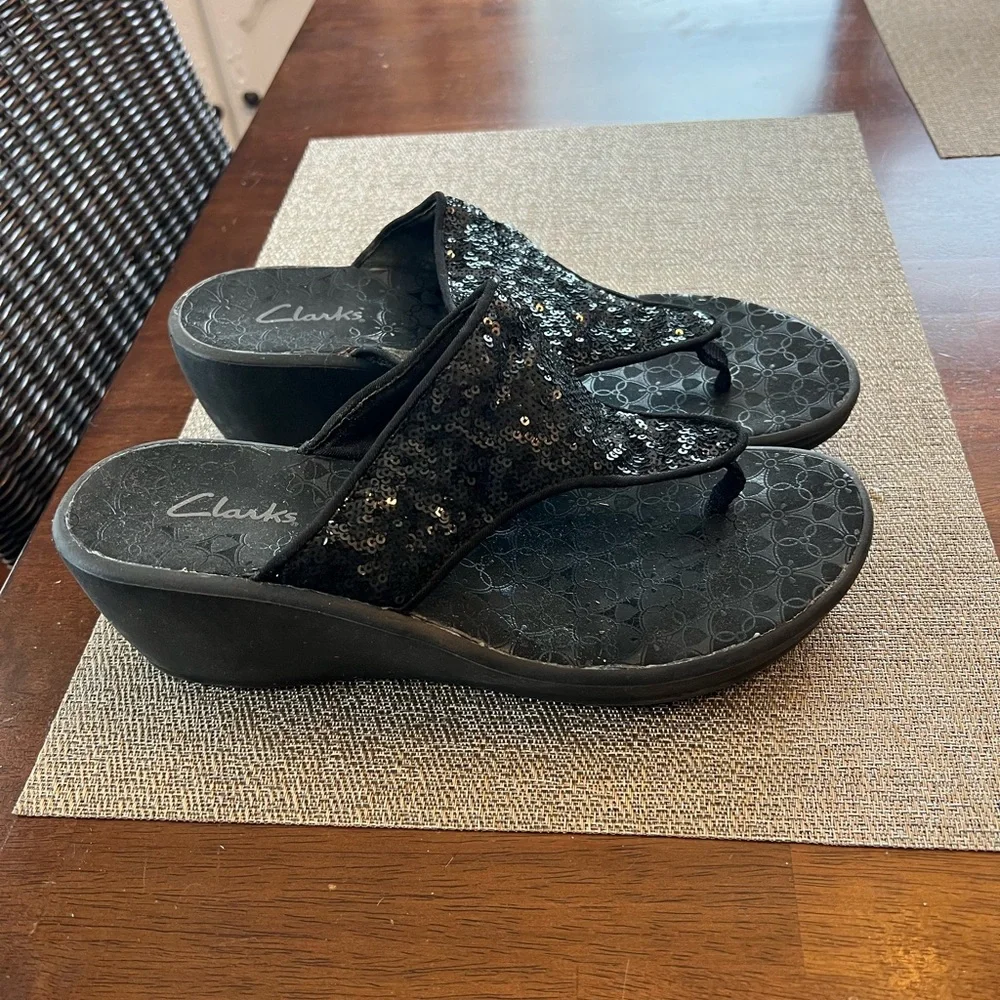 Clarks Women's‎ Black Sequin Wedge Sandals
